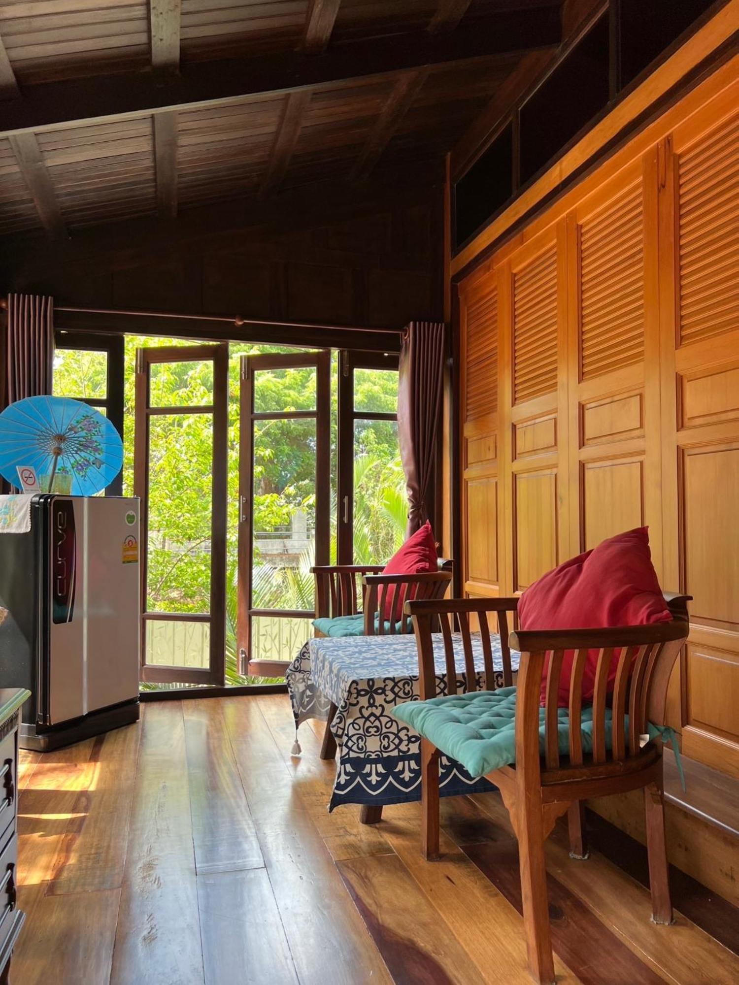 Sasitara Thai Villas Choeng Mon Exterior photo