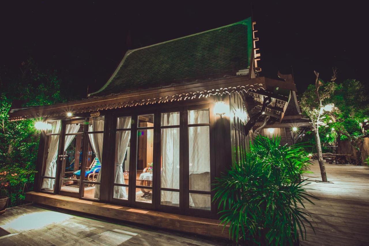 Sasitara Thai Villas Choeng Mon Exterior photo